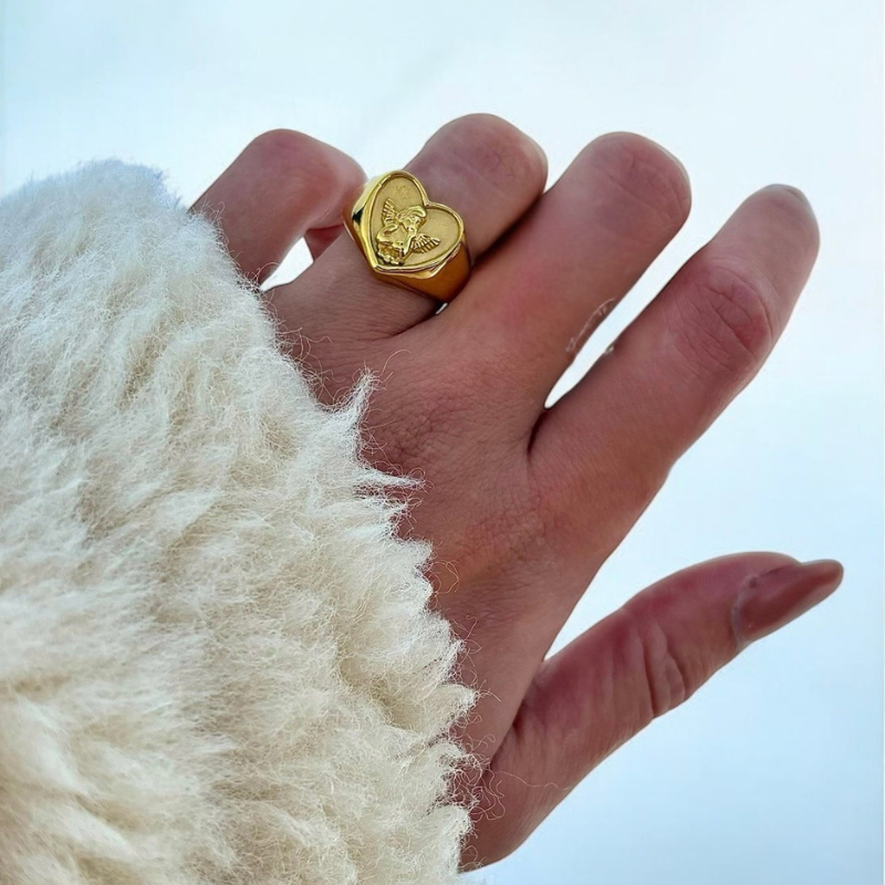 Vergulde Hartvormige Engel Ring - Victoria