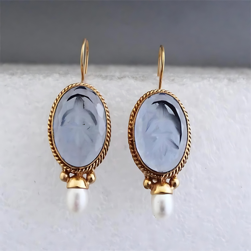 Vintage Cameo Druppel Oorbellen Parel Accent - Kiki