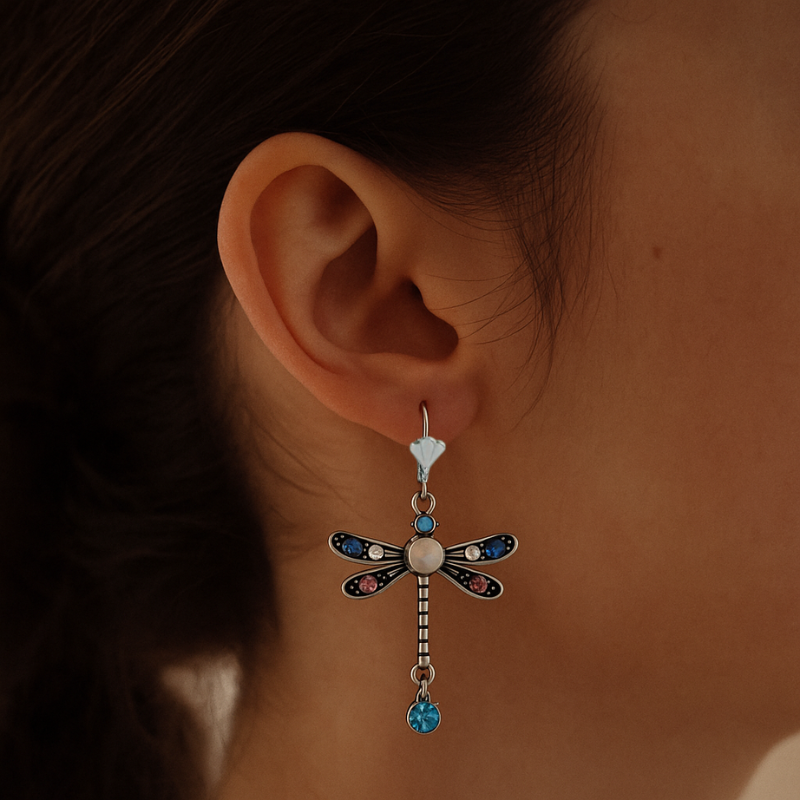 Elegante Gesneden Dragonfly Oorbellen | Zilver