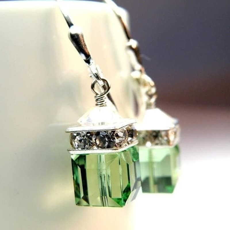 Peridootkristal Oorbellen met Stralende Groene Gloed – Vivi