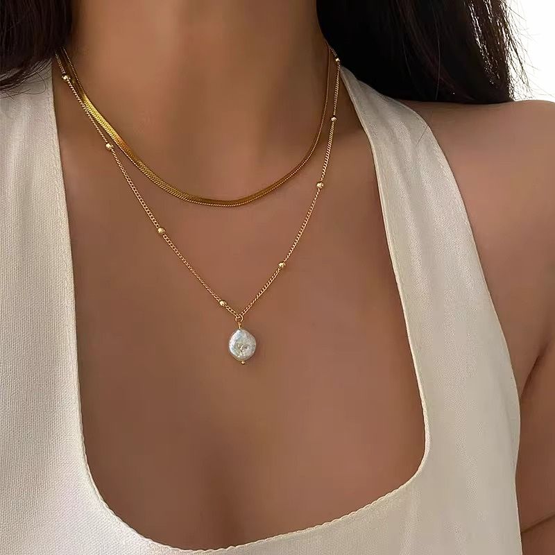 Gestapelde Barok Parelketting - Alette