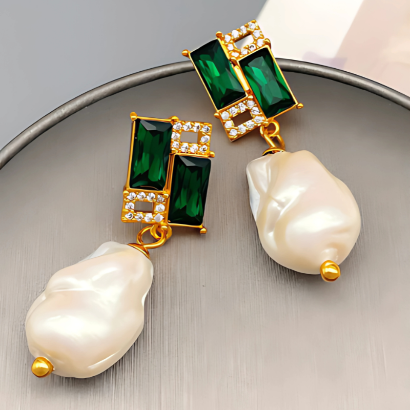 Parel Oorbellen met Groen Glas - Wei