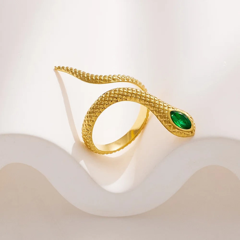 Vergulde Groene Zirkoon Slang Ring - Medusa