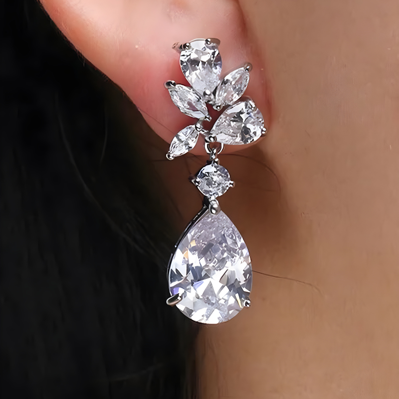 Elegante Zilveren Zirconia Dangle Oorbellen - Sophia