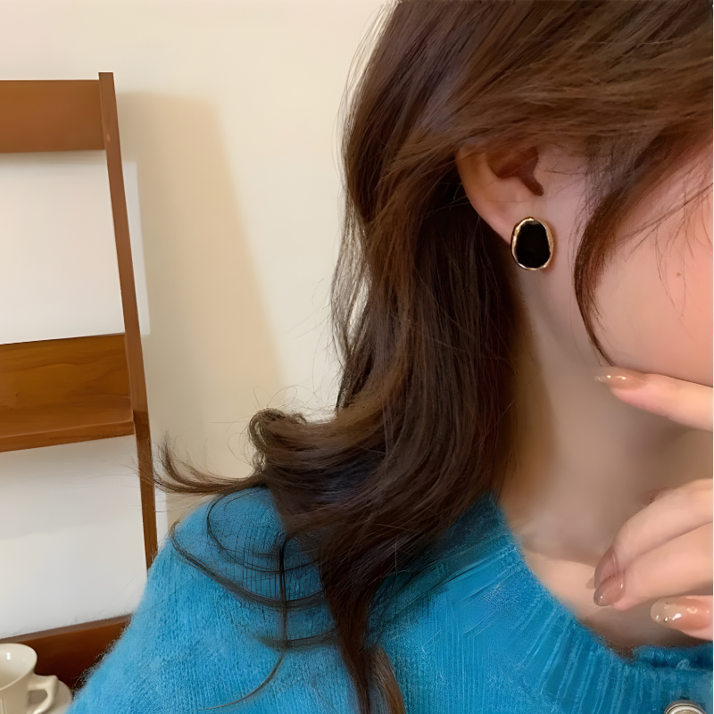 Vergulde Geometrische Zwarte Stud Oorbellen - Nina