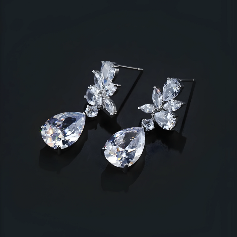 Elegante Zilveren Zirconia Dangle Oorbellen - Sophia