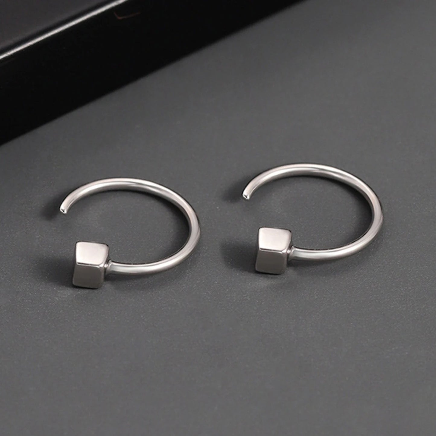 Trendy Stud Oorbellen - Yani