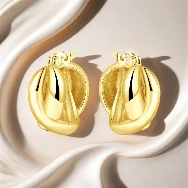 Elegante Gouden Gevlochten Hoepeloorbellen – Zola