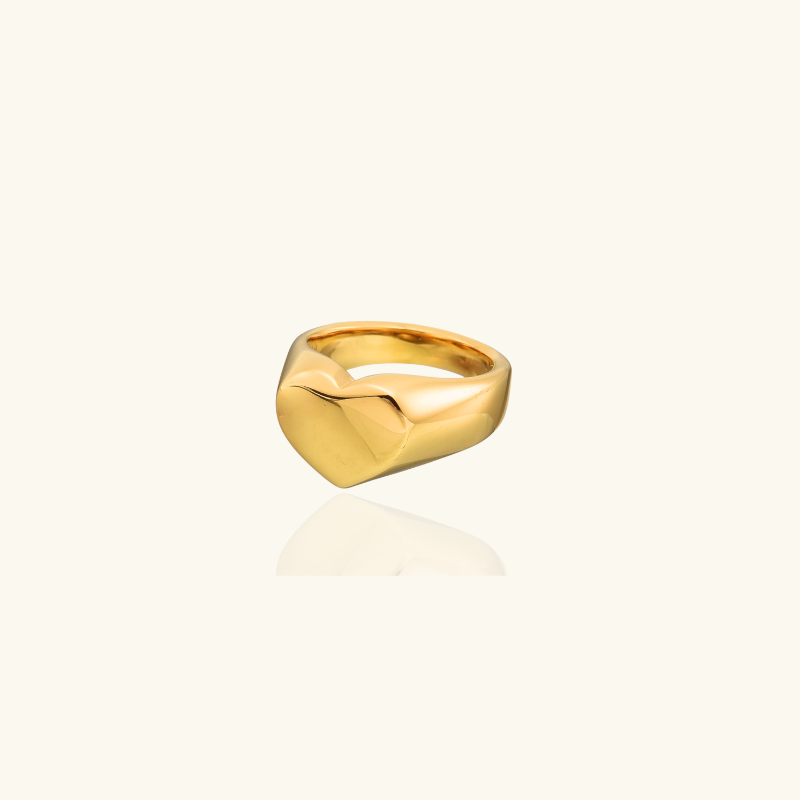 Vergulde hartvormige ring - Opaal