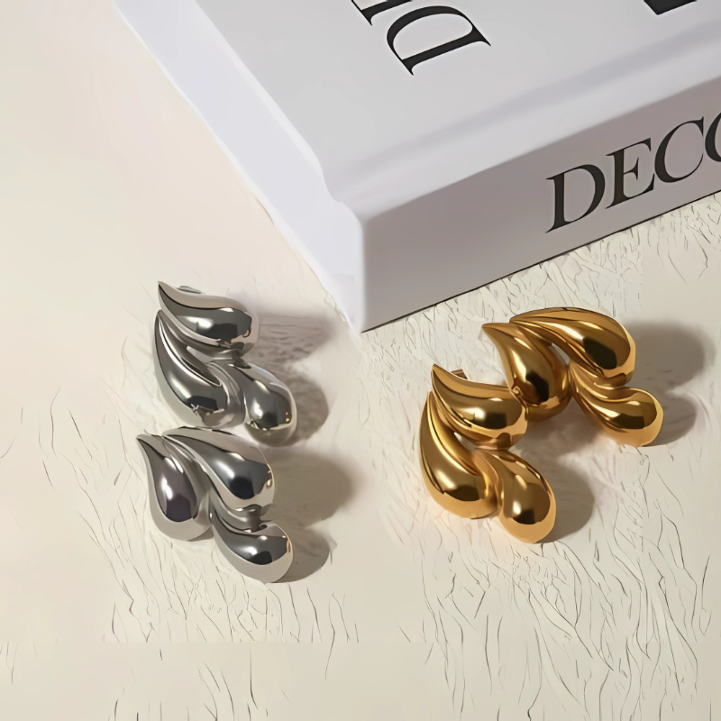 Teardrop Gouden Oorbellen - Maaike