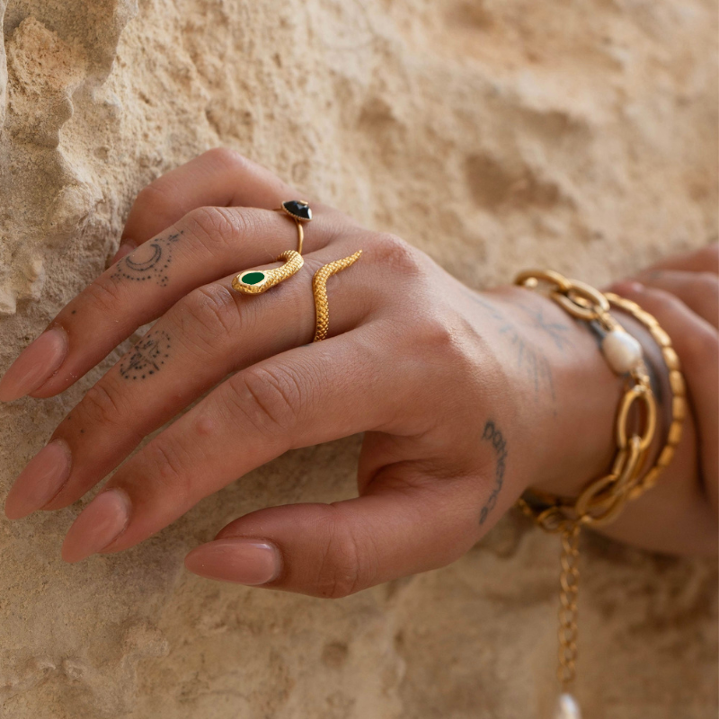 Vergulde Groene Zirkoon Slang Ring - Medusa