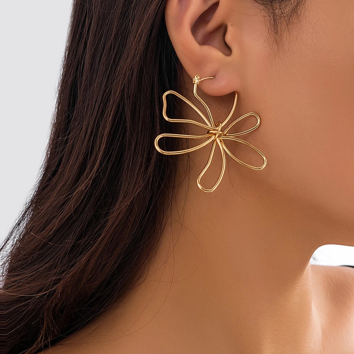 Gouden Geometrische Bloem Stud Oorbellen - Tommie