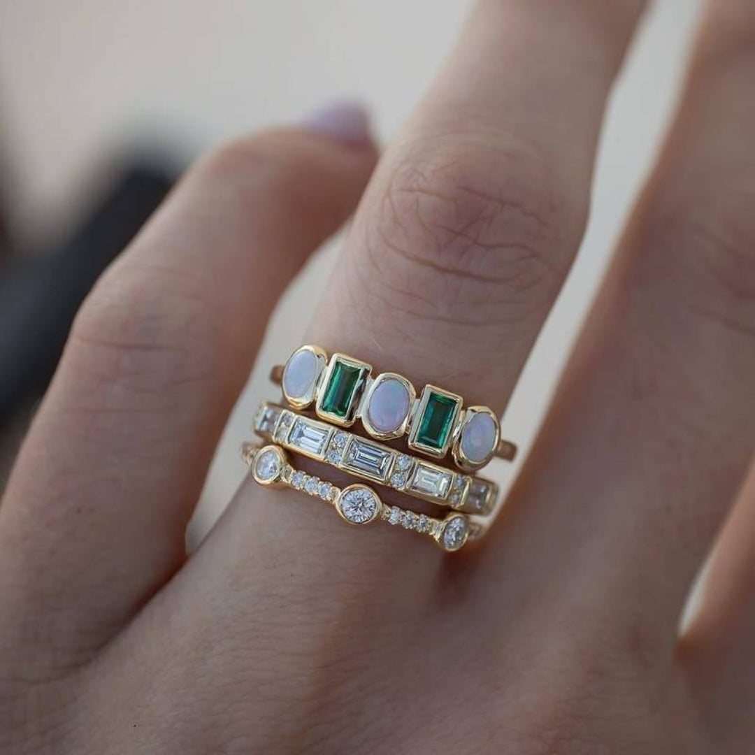 Vintage Witte En Groene Opaalringen | Goud