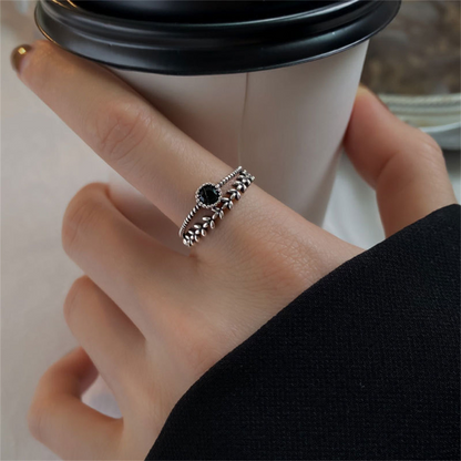 Zilveren Ring Bladmotief Zwarte Onyx Steen – Fleur