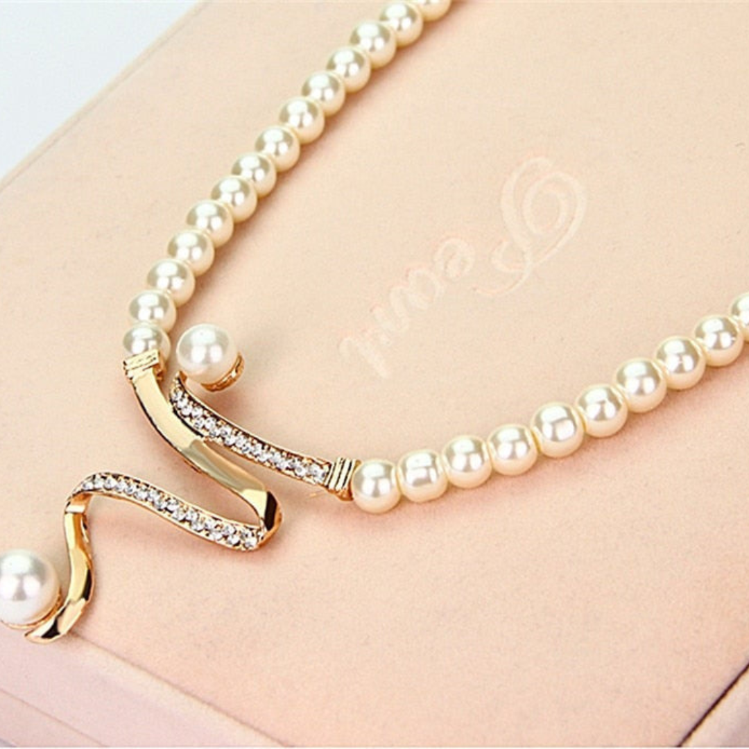 Natuurlijke Parelketting + Oorbellenset | Goud