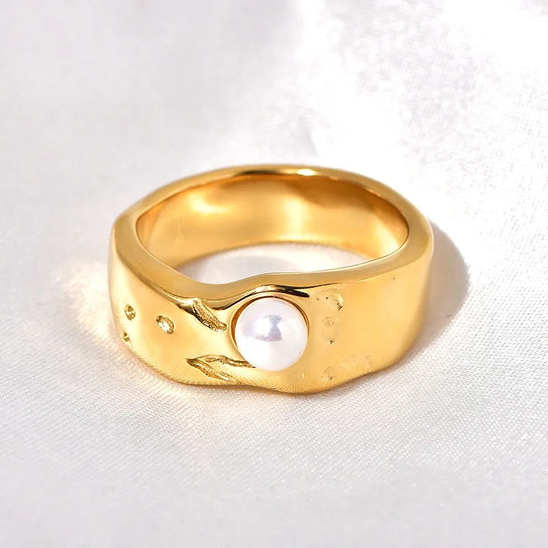 Vergulde Lava Parel Ring - Ada