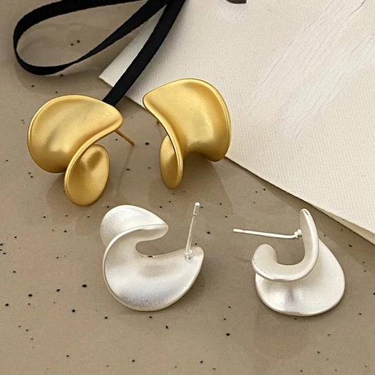 Curve Stud Oorbellen - Erin