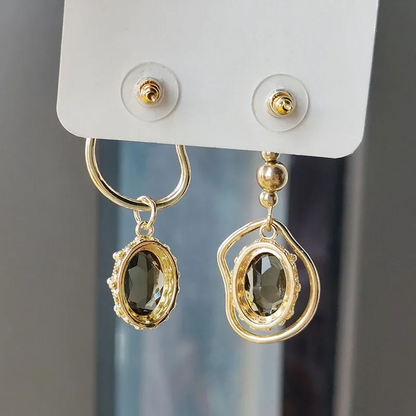 Vintage Asymmetrische Crystal Stud Oorbellen - Molly