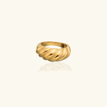 Vergulde Gedraaide Ring - Kristy