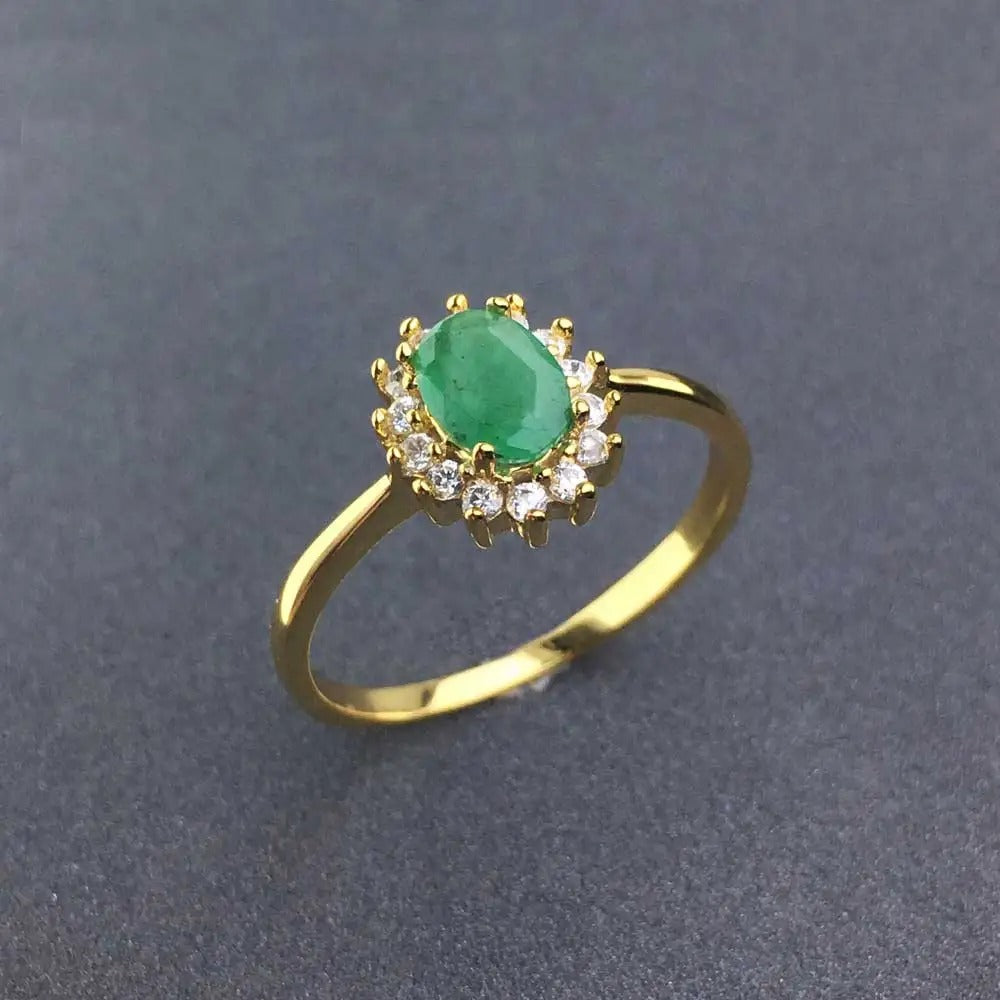 Verguld Elegante Natuurlijke Smaragd Ring - Essie