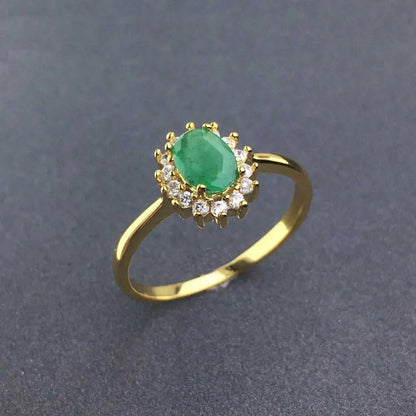 Verguld Elegante Natuurlijke Smaragd Ring - Essie
