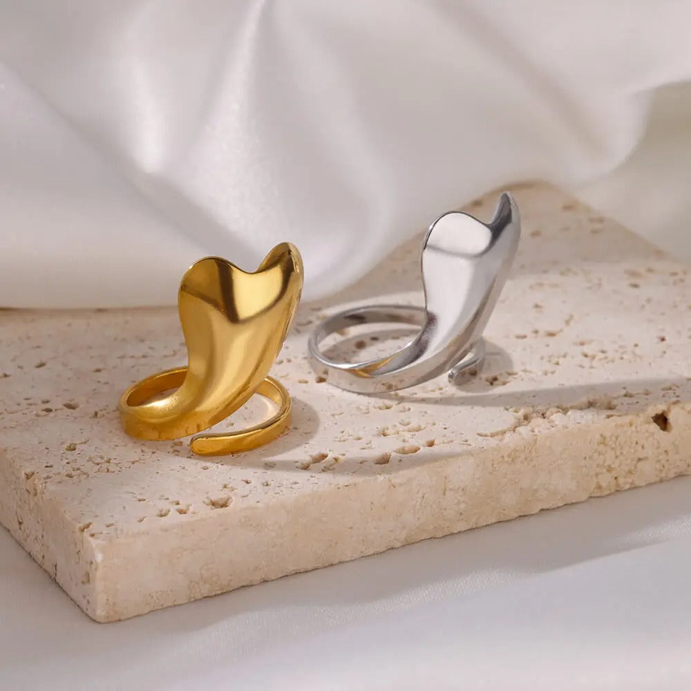 Elegante Onregelmatige Verstelbare Ring met Groot Hart - Camille